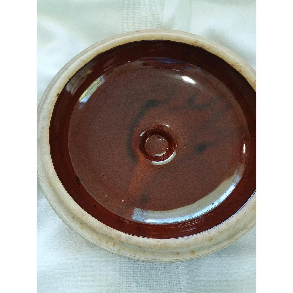 Daisy Dot Covered Casserole Dutch Oven Marcrest Stoneware Made in USA 3 Quart